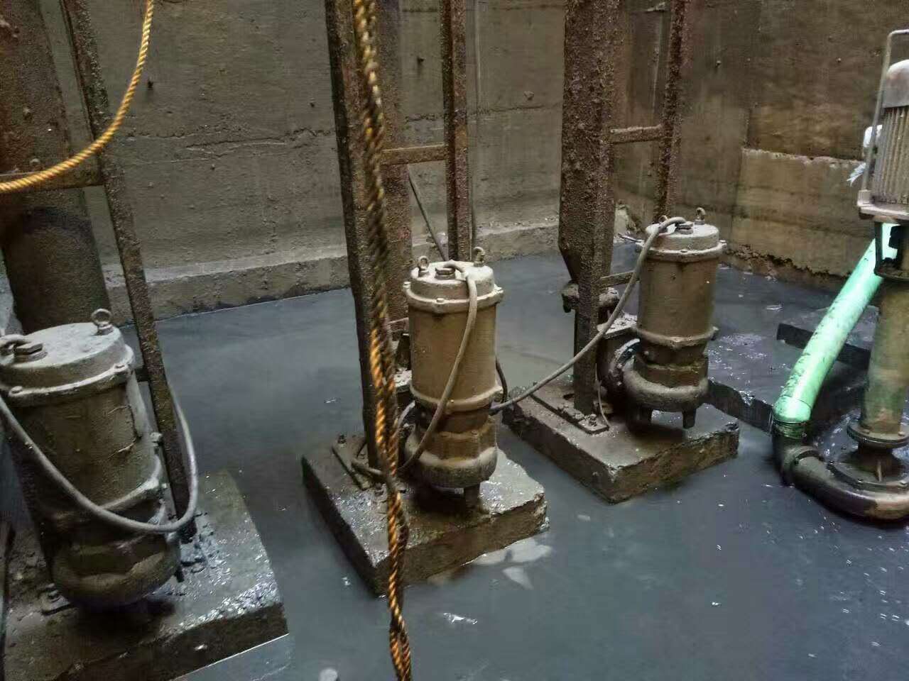 思明污水池清理